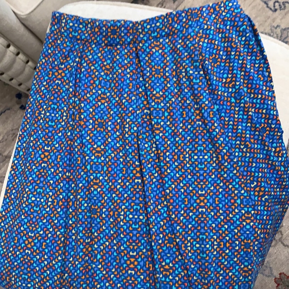 LuLaRoe XL comfortable casual skirt